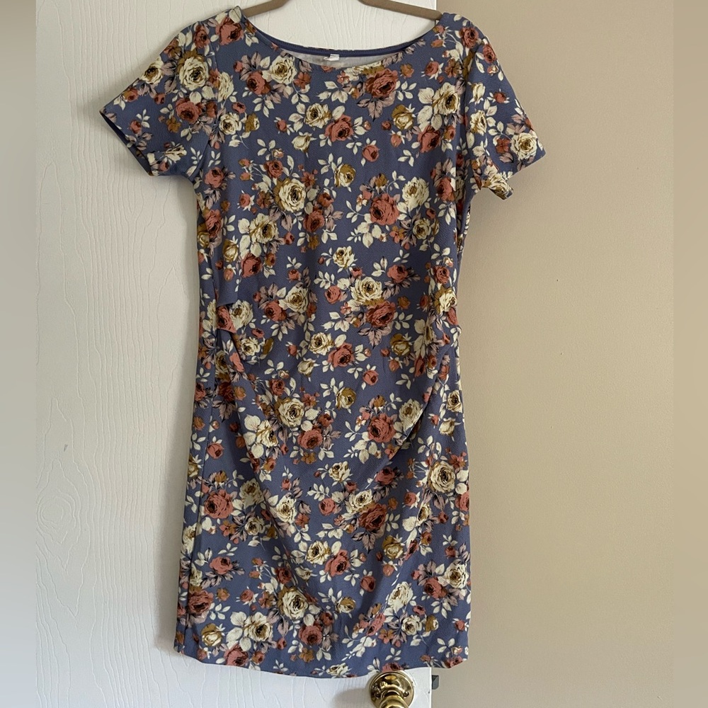 Pinkblush Blue Floral Print Fitted Maternity Dress